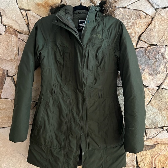 Northface parka - Picture 1 of 6